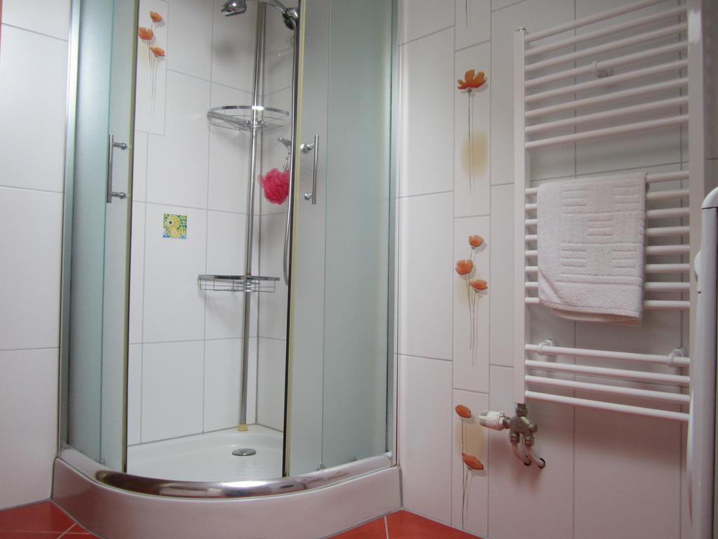 Privat Vrbov 23 Apartment ภายนอก รูปภาพ